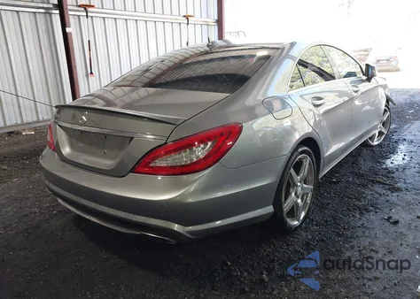 2013 Mercedes-Benz Cls 550 z USA, uszkodzony, nr VIN WDDLJ7DB6DA071272